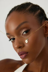 Oval Birth Flower Necklace - 18K Gold-Plated Minimalist Jewelry