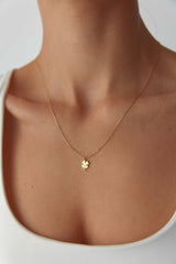 Gold Leaf Necklace – Minimalist 18K Gold-Plated Sterling Silver Pendant