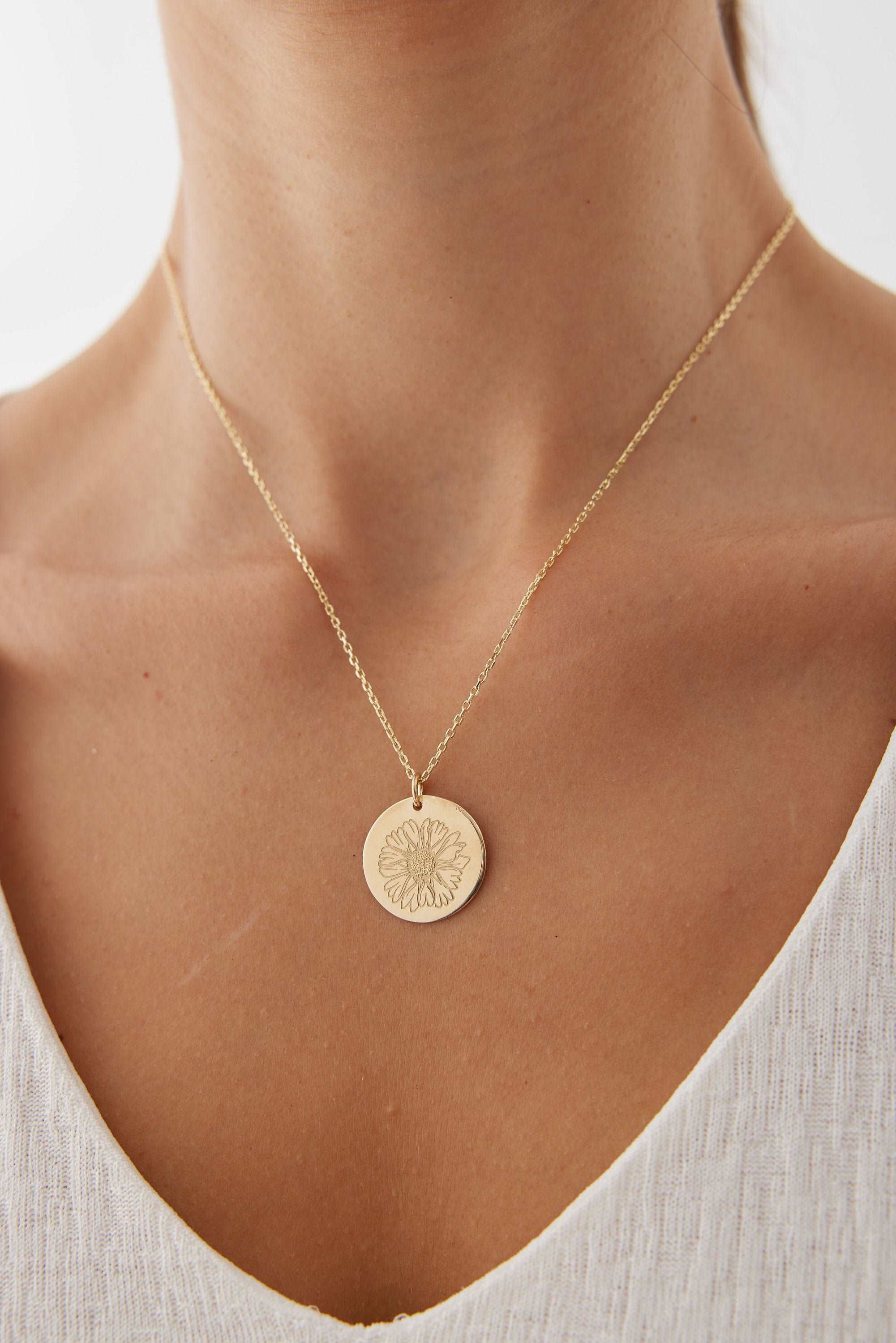 Custom Circle Birth Flower Necklace
