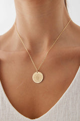 Custom Circle Birth Flower Necklace