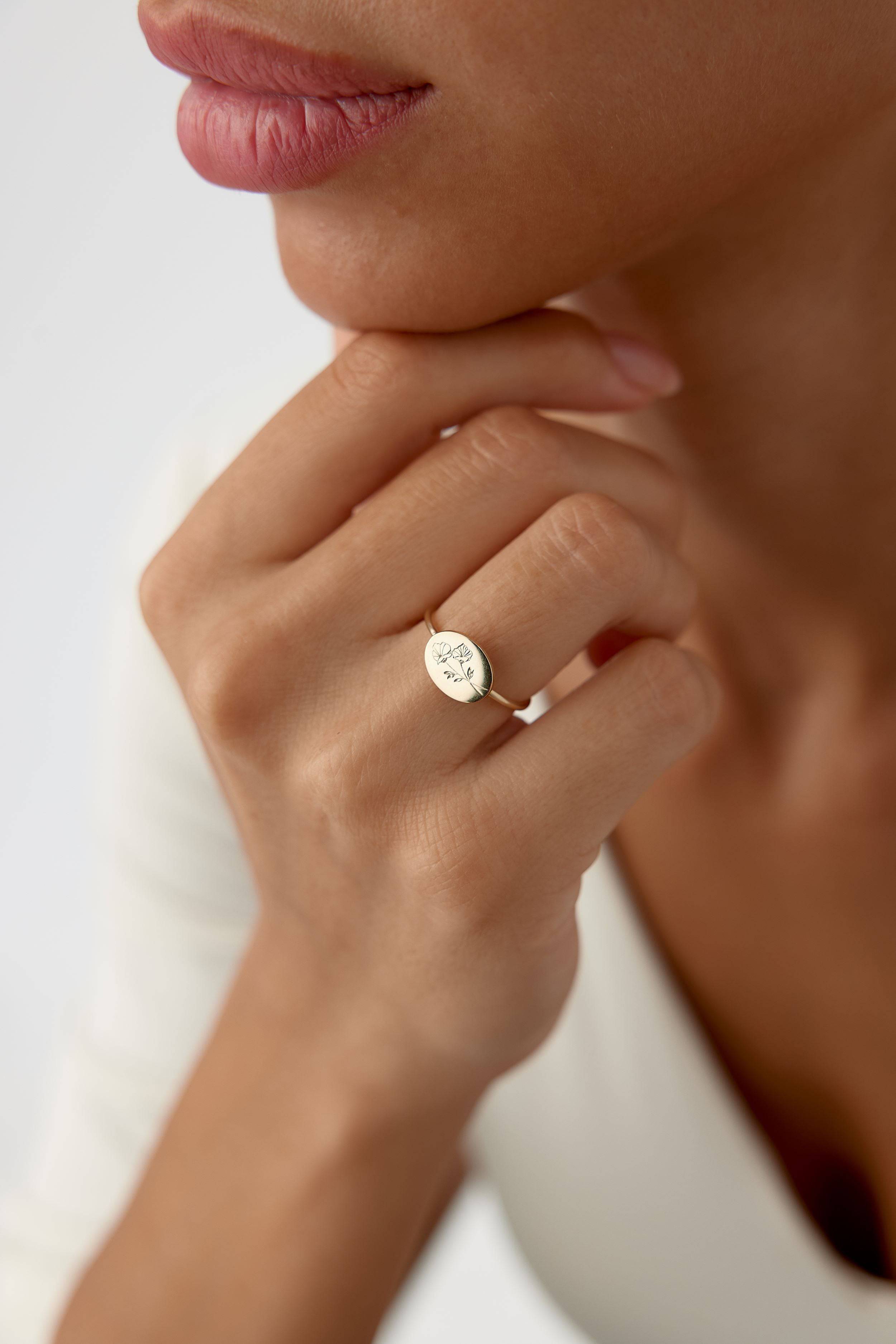 Floral Engraved Ring – 18K Gold-Plated Sterling Silver