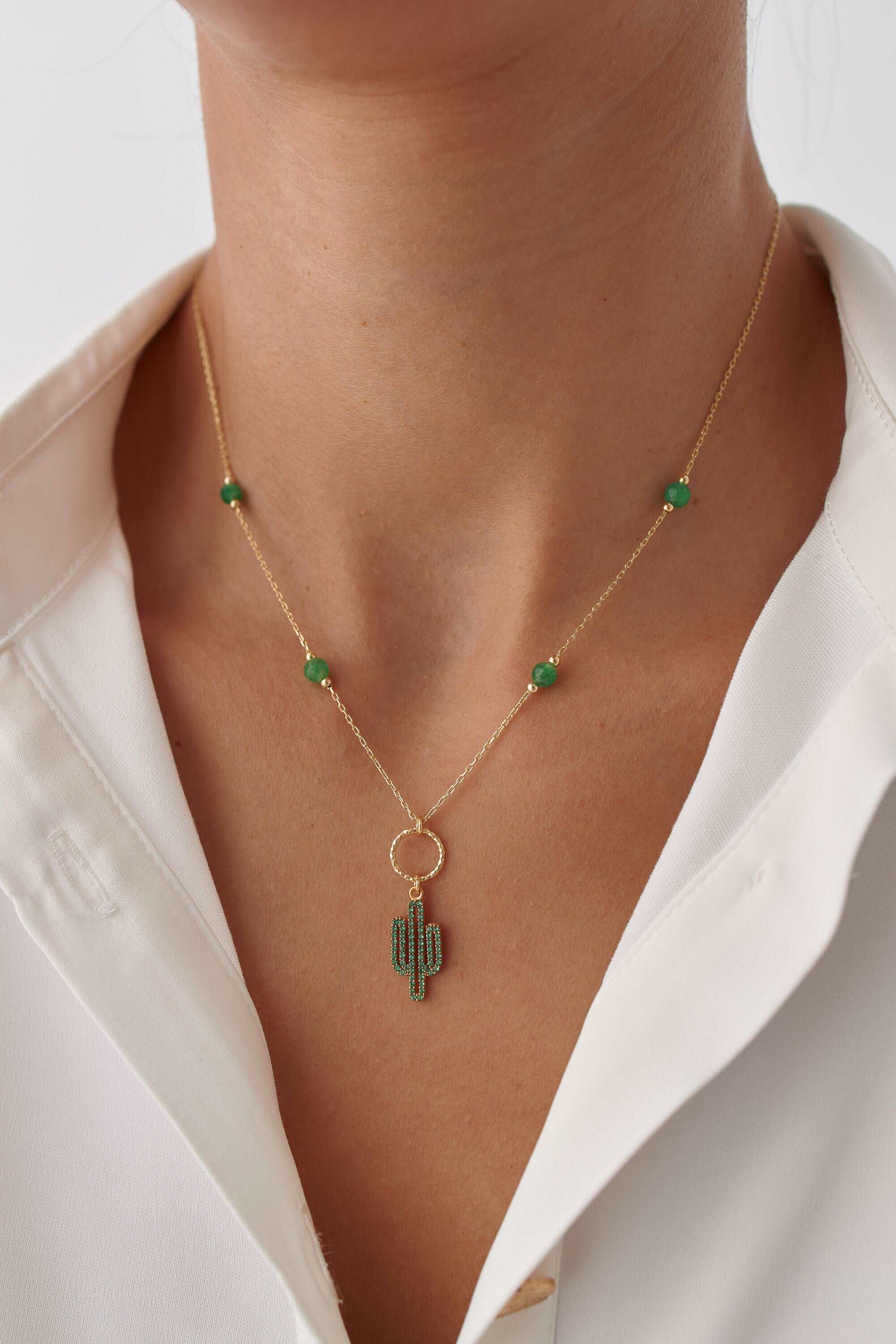 Dainty Cactus Necklace – 18K Gold-Plated Sterling Silver with Black Bead Accents