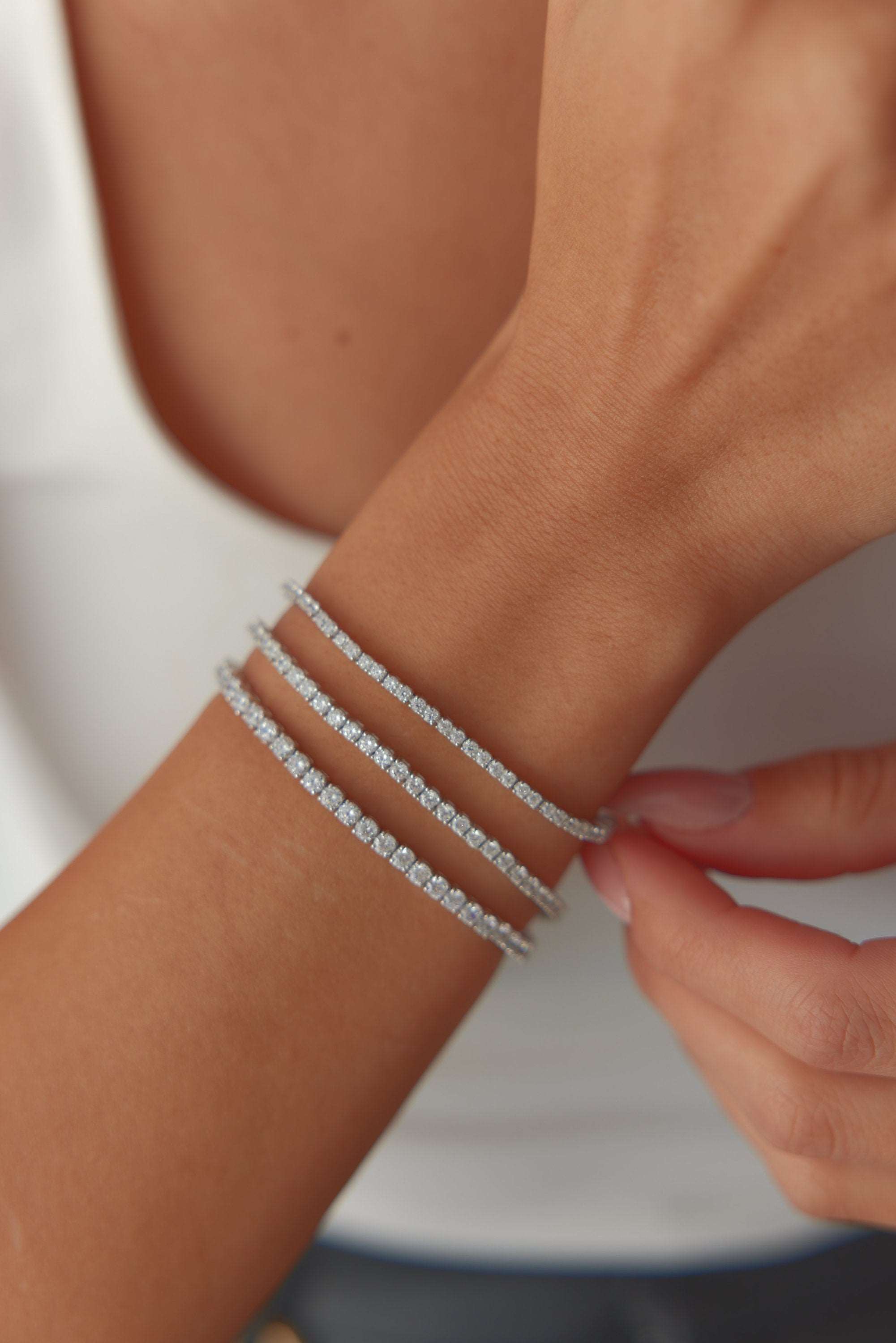 Tennis Bracelet – 18K White Gold-Plated 925 Sterling Silver with CZ Stones