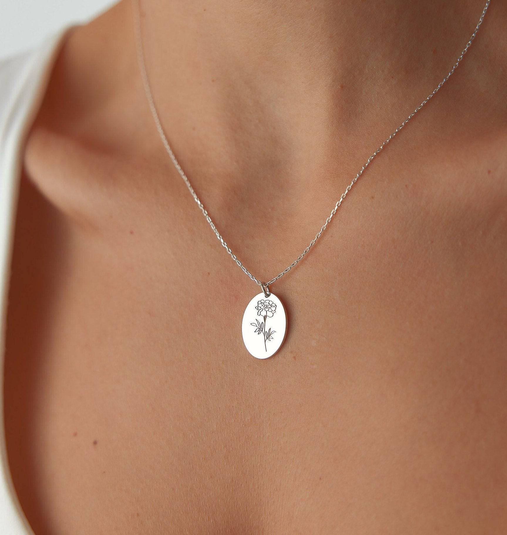 Midi Birth Flower Necklace – Oval 18K Gold Birthflower Necklace Gift for Women